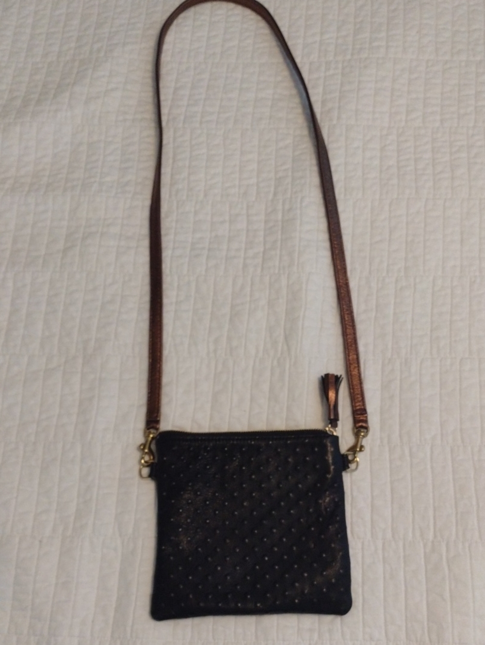 Genuine Leather Crossbody Bag Black Ostrich Embossed Copper Detachable Strap CAB